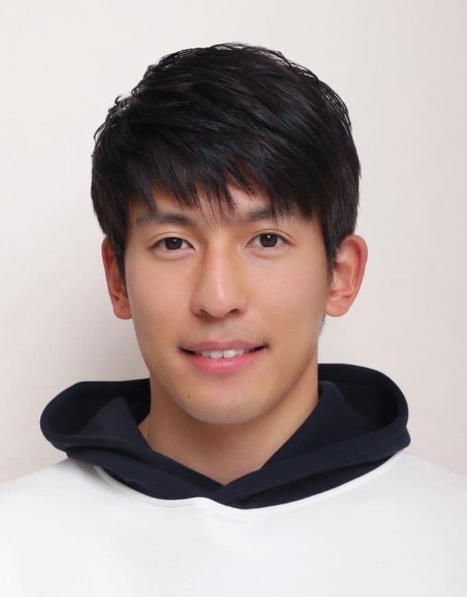レーシングドライバー 中山雄一